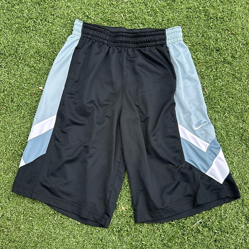 Nike Dri-Fit Black Athletic Shorts Size Large